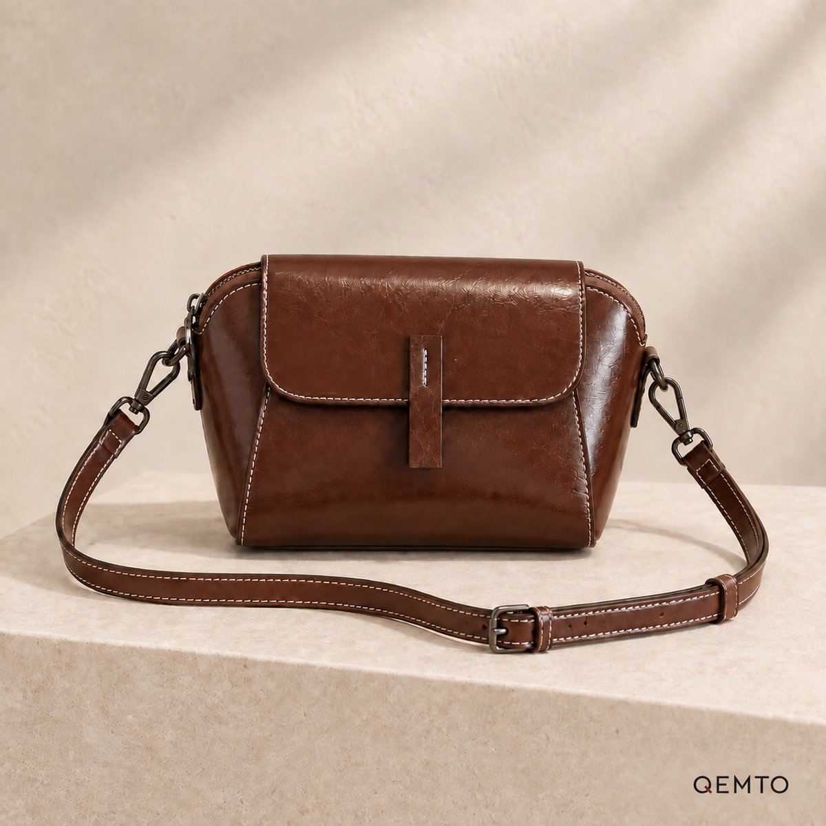 QEMTO Nora Crossbody Bag in Coffee — front product view
